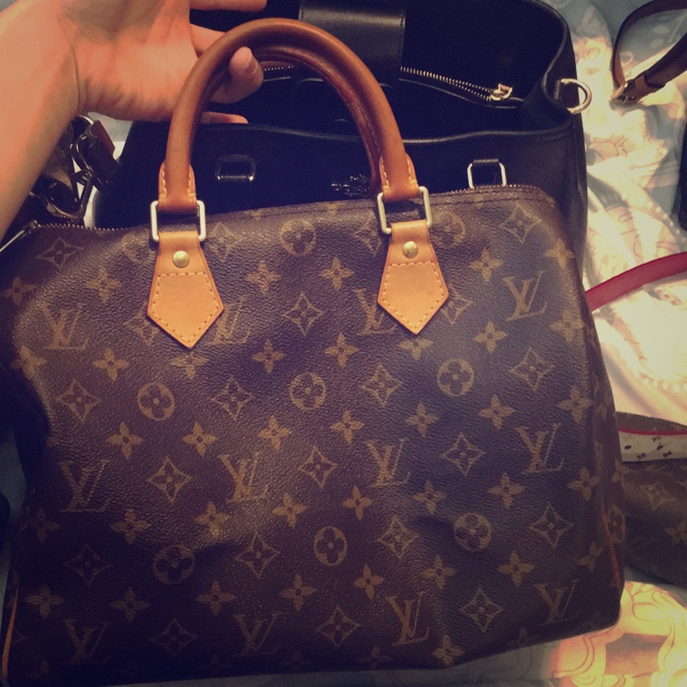 Louis Vuitton speedy 30